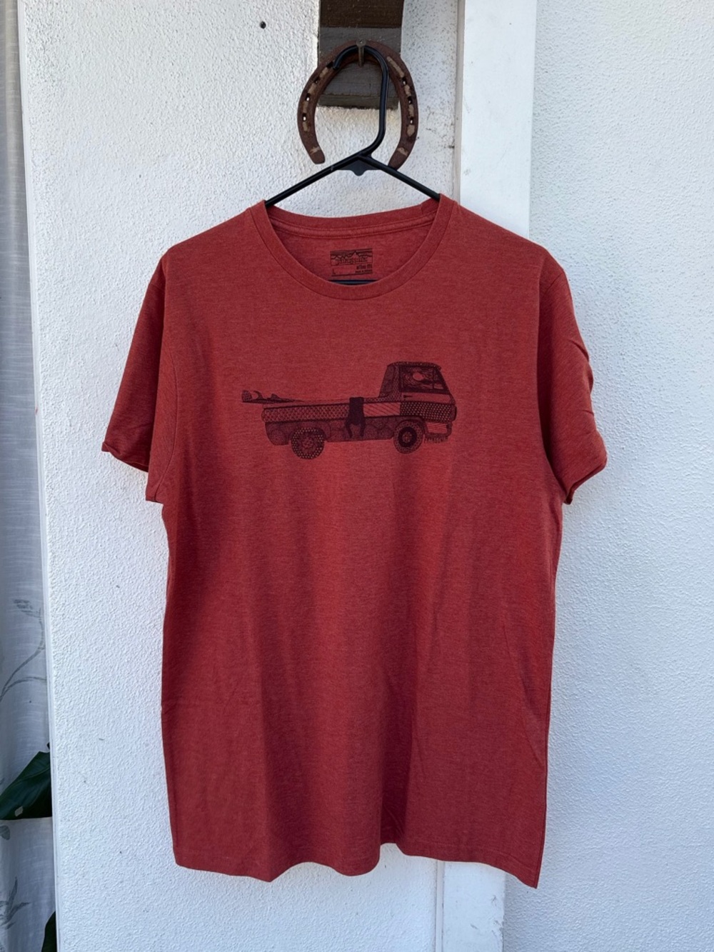 Men's Patagonia Car Graphic T-Shirt (Large)